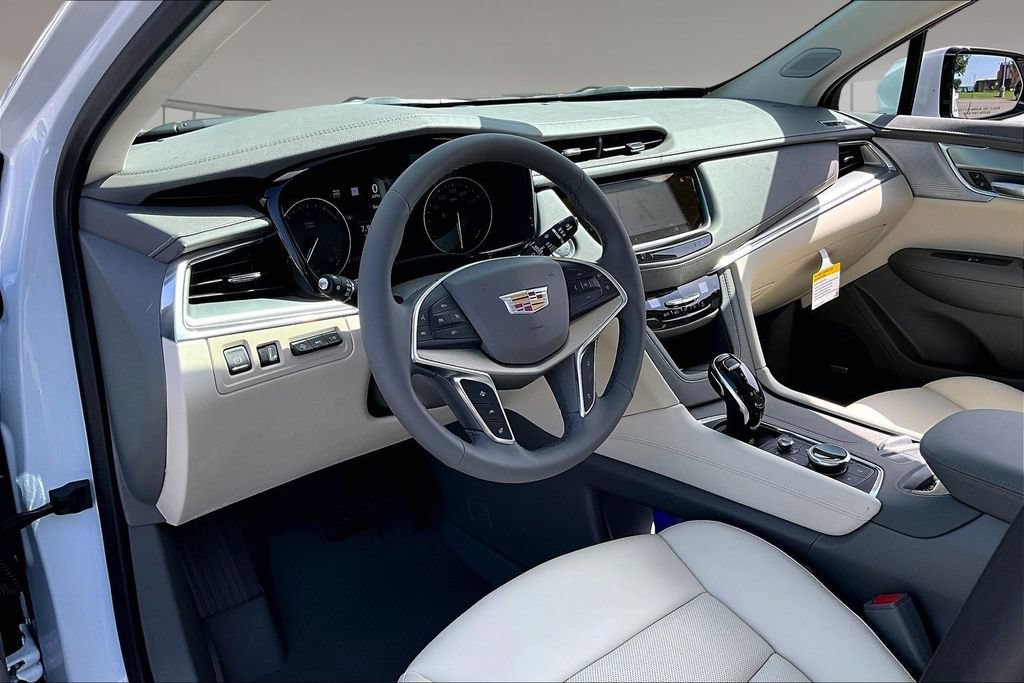 2026 Cadillac XT5 Premium Luxury - Photo 6