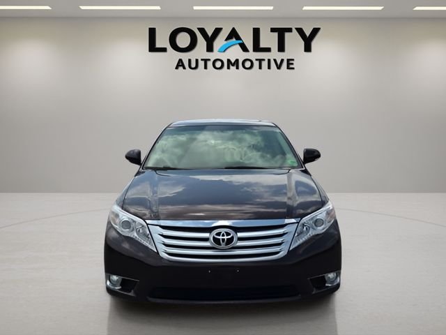 Used 2011 Red Toyota Base image 8