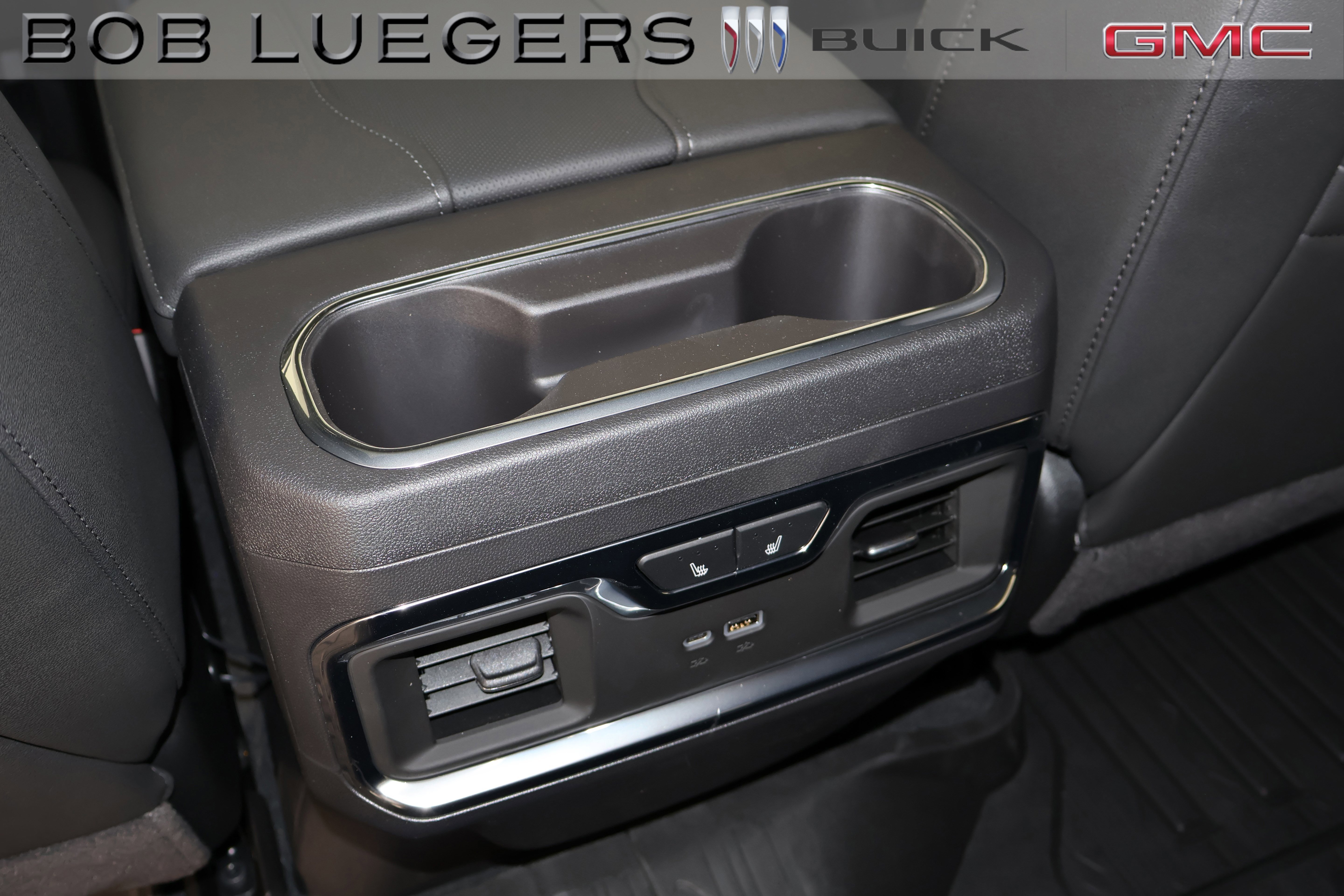 2026 GMC Sierra 1500 SLT - Photo 16