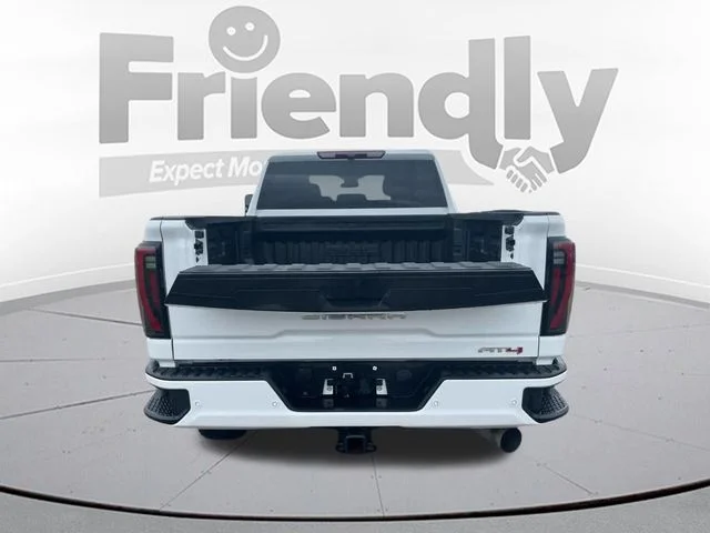 Used 2025 White GMC AT4 image 13