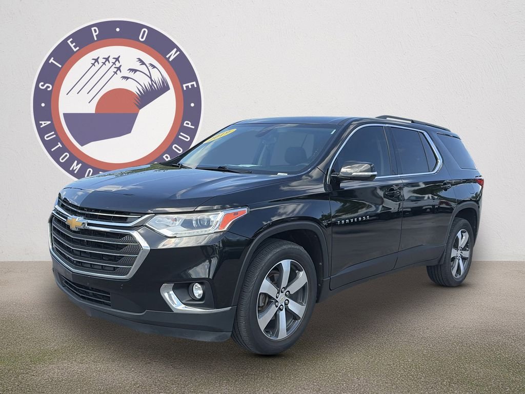 Used 2019 Chevrolet Traverse 3LT with VIN 1GNERHKW1KJ228847 for sale in Crestview, FL