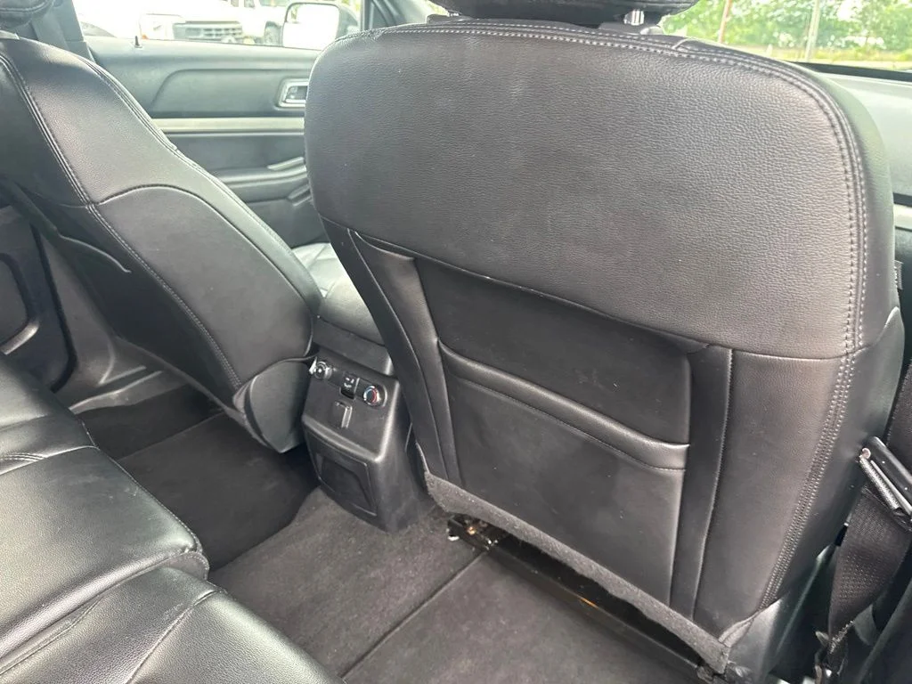 Used 2018 Red Ford XLT image 40