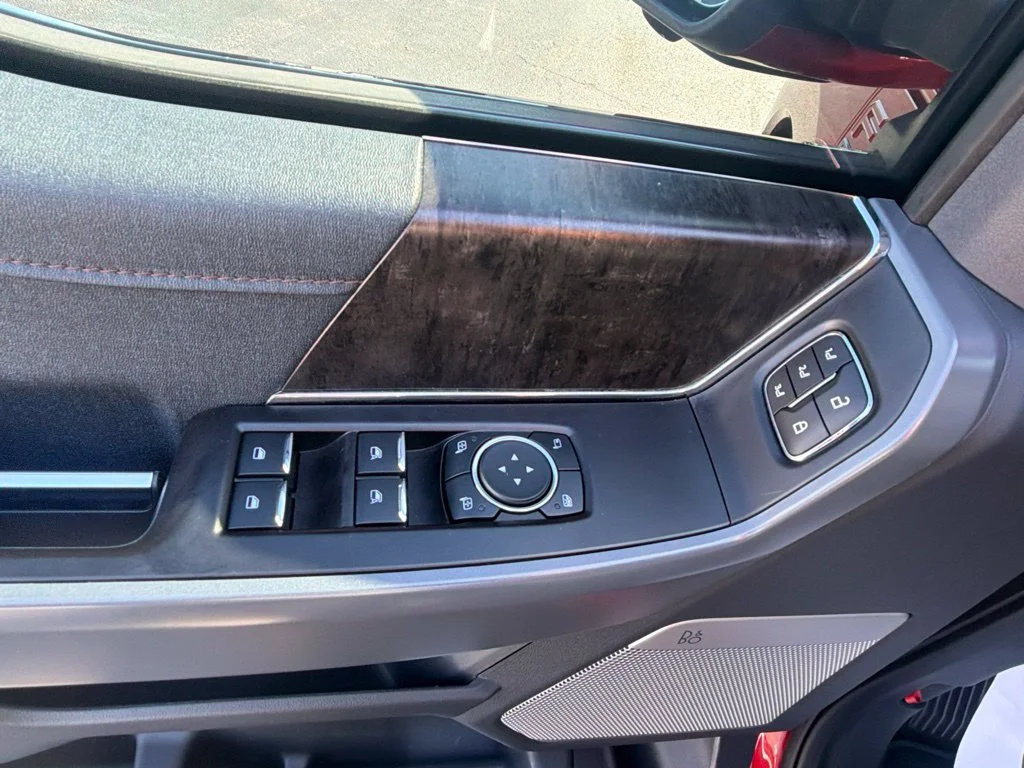 Used 2023 Red Metallic Ford Lariat image 29