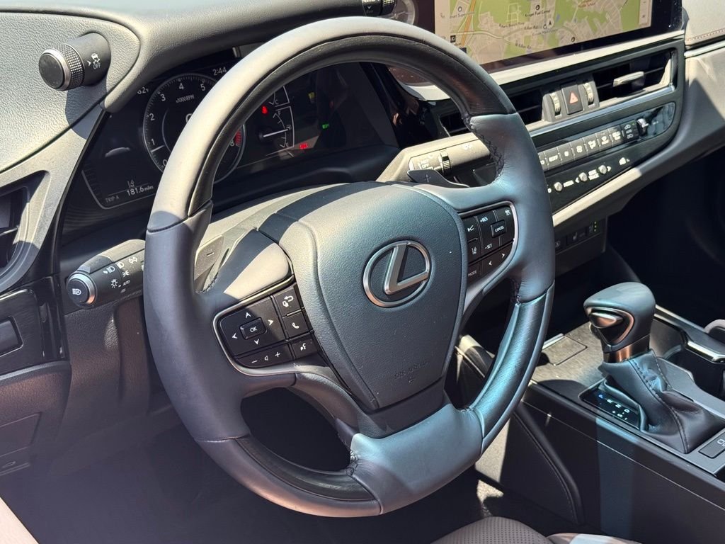 2024 Lexus ES 350 Ultra Luxury - Photo 20