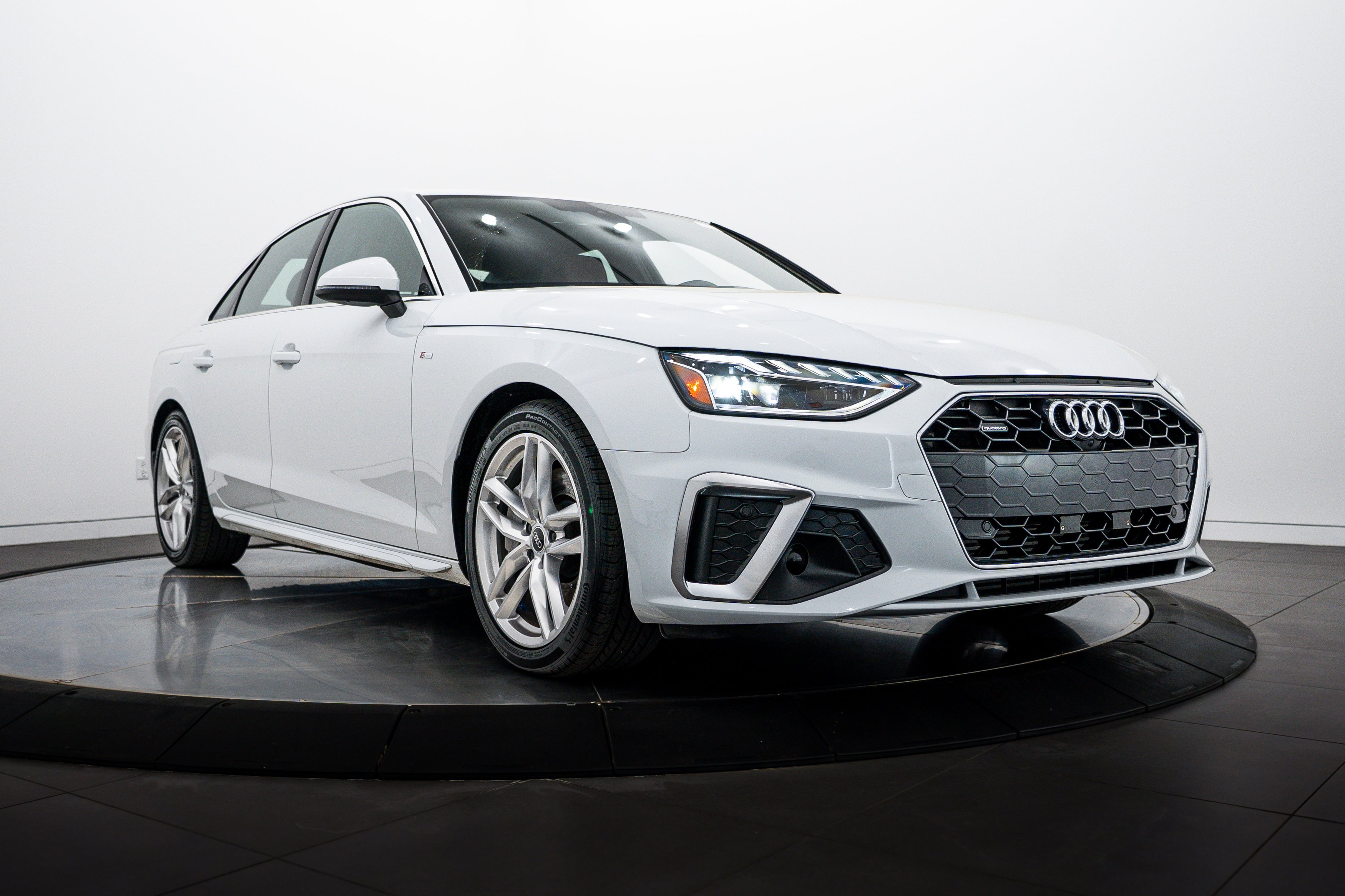 2023 Audi A4 45 TFSI Premium Plus quattro S tronic's photo