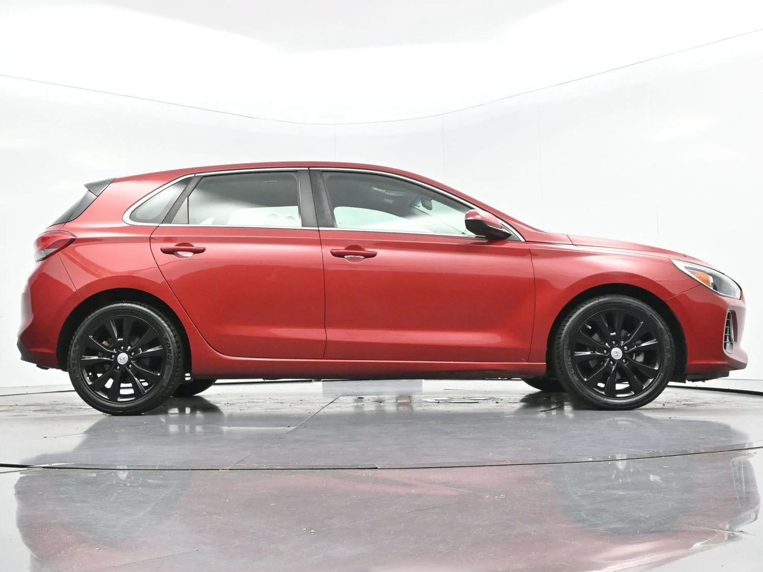 Used 2019 Scarlet Red Pearl Hyundai Auto image 48