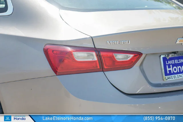 Used 2023 Mineral Gray Metallic Chevrolet LT image 11