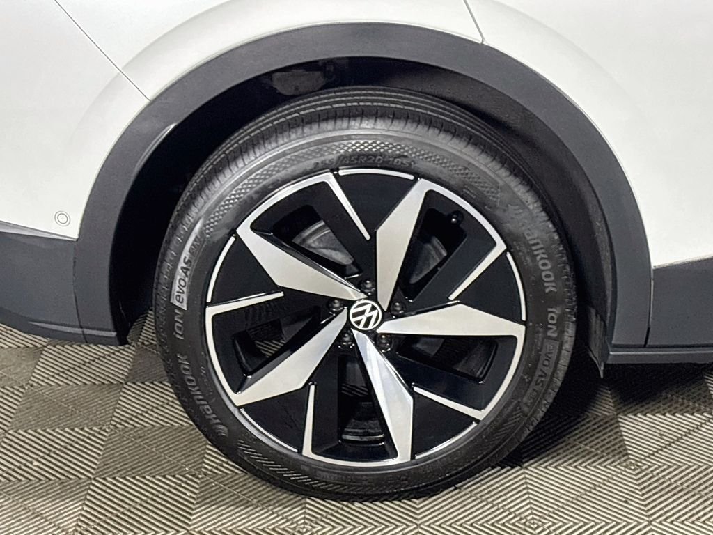 Certified Used 2023 Opal White Volkswagen Pro S image 25