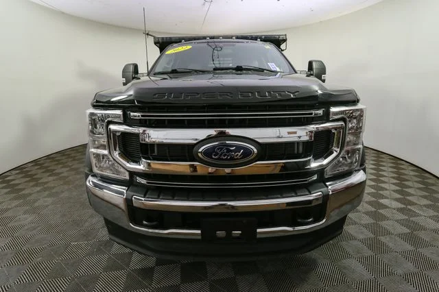 Used 2022 Black Ford XL image 4