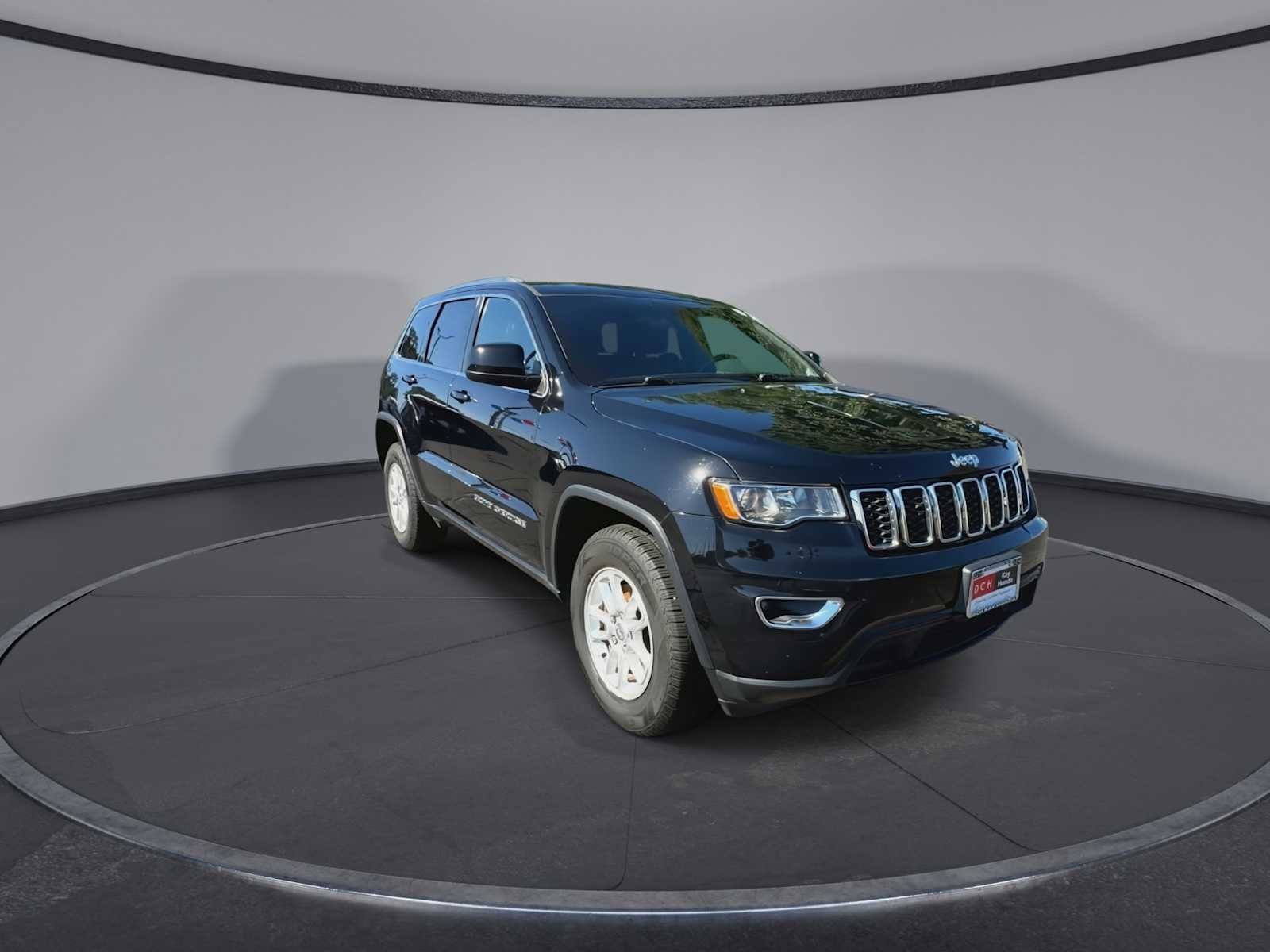 Used 2018 Jeep Grand Cherokee Laredo E with VIN 1C4RJFAG6JC106391 for sale in Eatontown, NJ