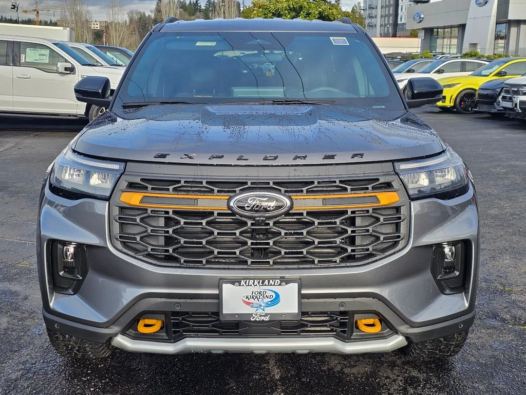 New 2026 Gray Ford Tremor image 2