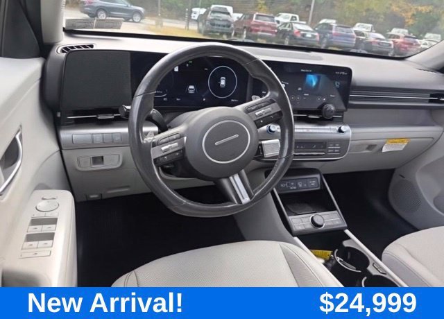 Used 2024  Hyundai Limited image 14