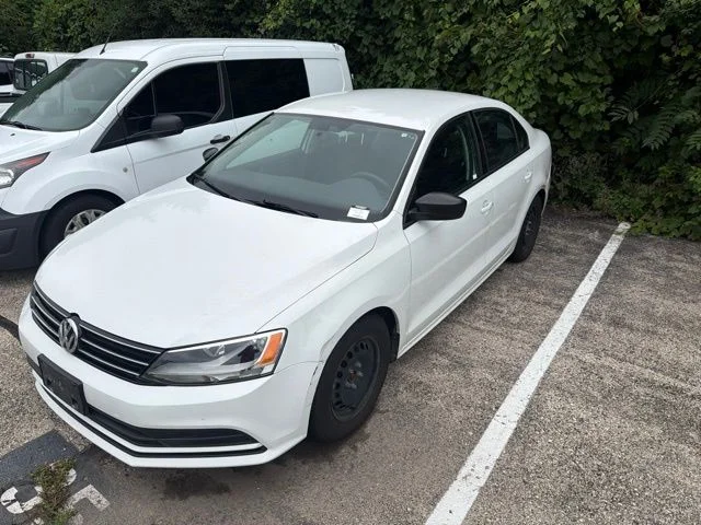 Used 2016 White Volkswagen 1.4T S image 20