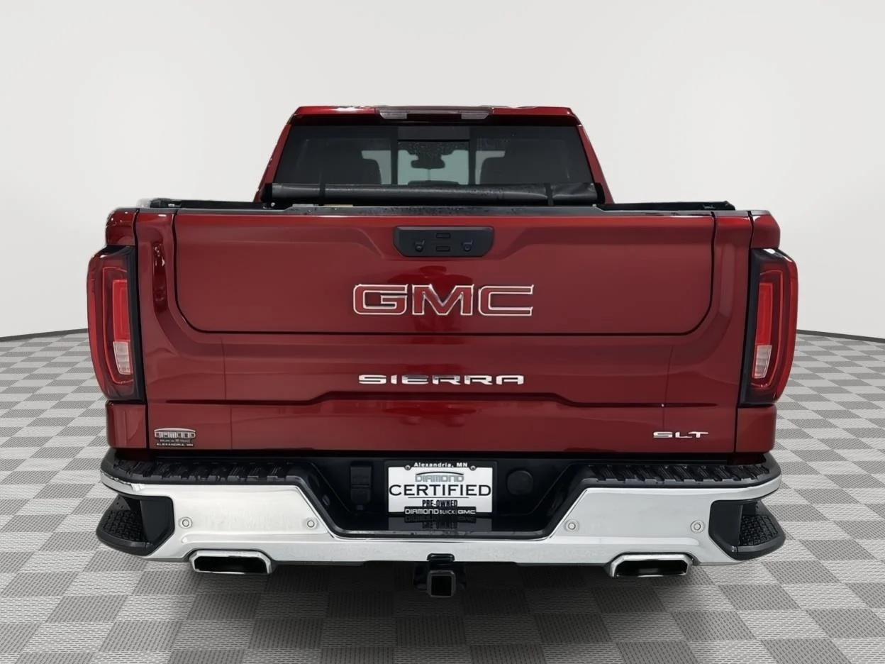 Used 2024 Volcanic Red Tintcoat GMC SLT image 4