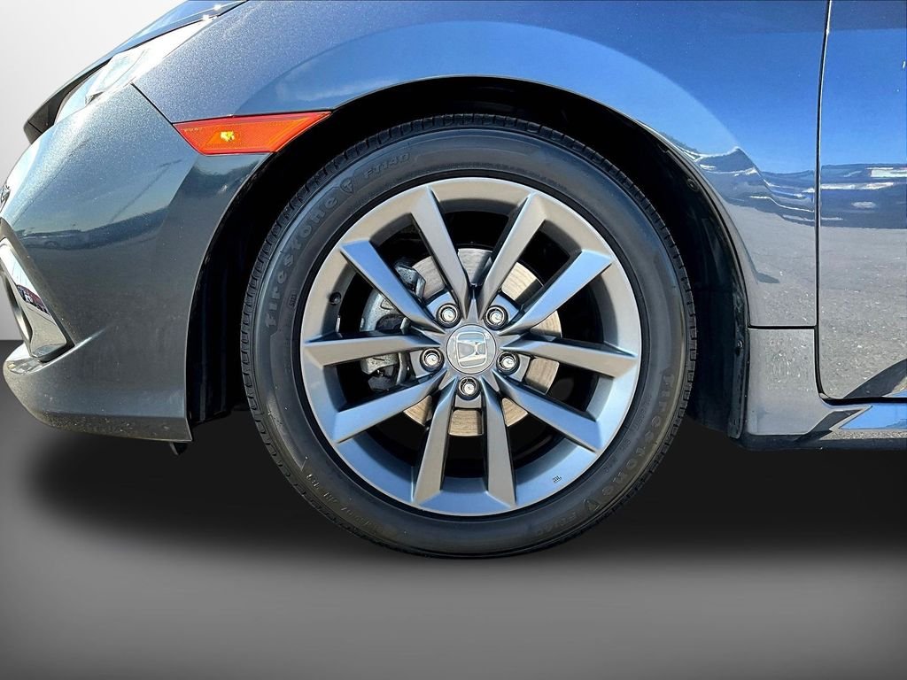 Used 2021  Honda EX image 32