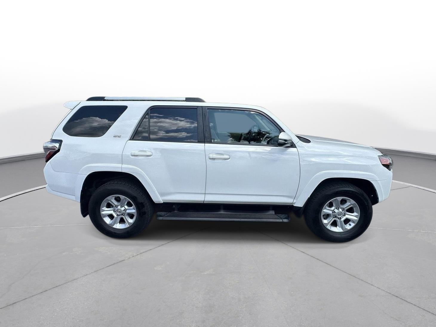 Used 2019 Super White Toyota SR5 Premium image 5