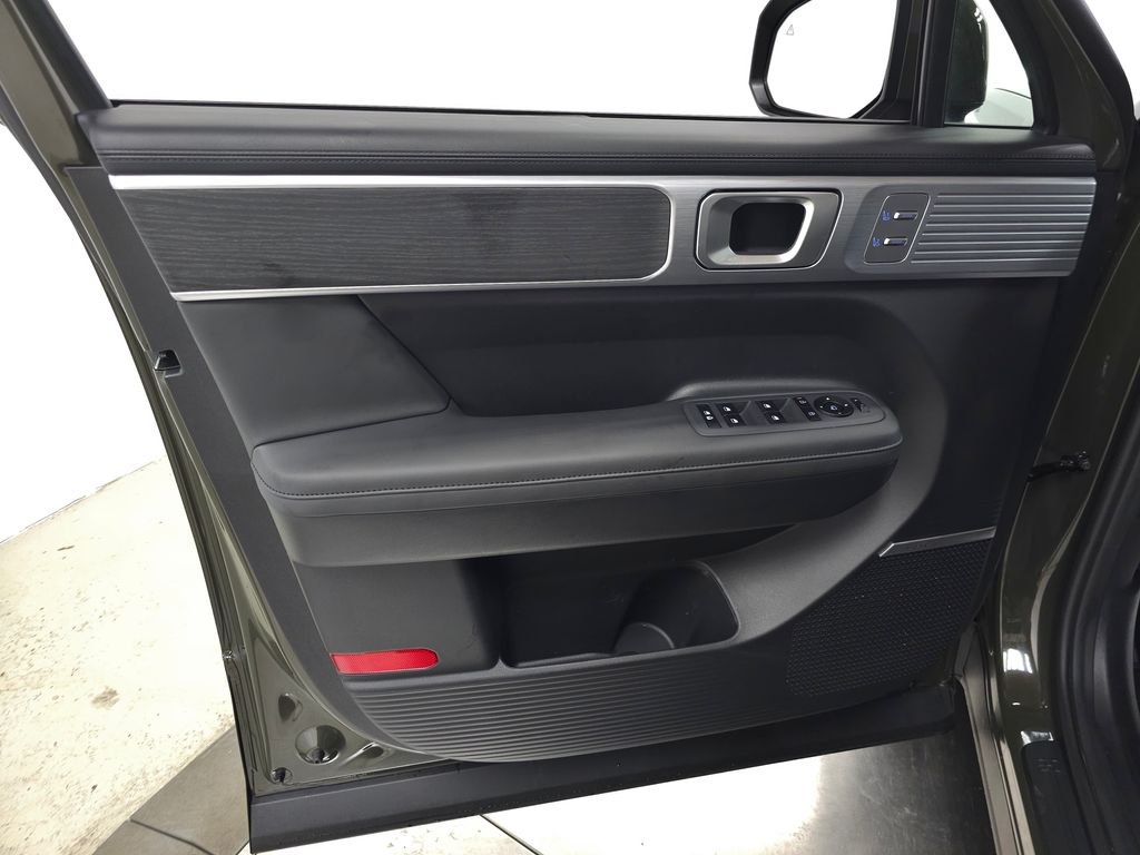 2026 Hyundai Santa Fe Limited - Photo 15
