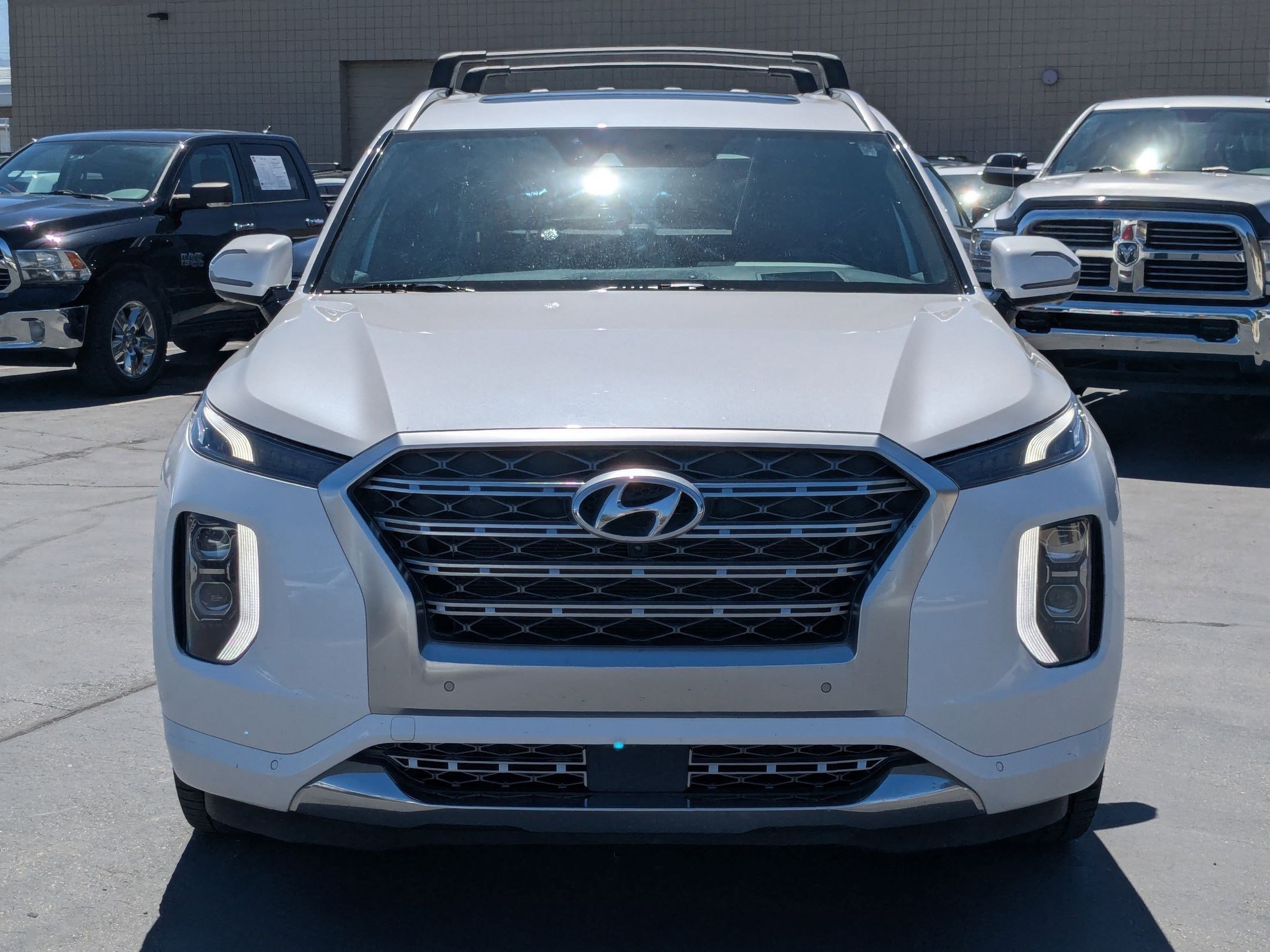 2020 Hyundai Palisade Limited - Photo 10