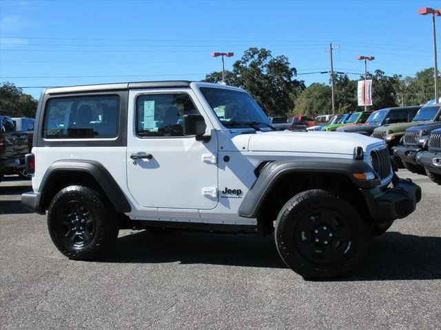 New 2026 Bright White Clear-Coat Exterior Paint Jeep Sport image 2