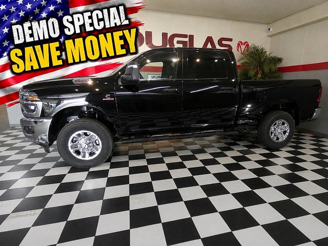 2025 Ram 2500 4WD Tradesman Crew Cab 6'4