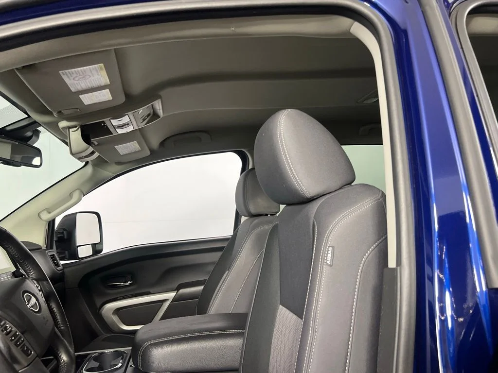 2024 Nissan Titan XD SV - Photo 21