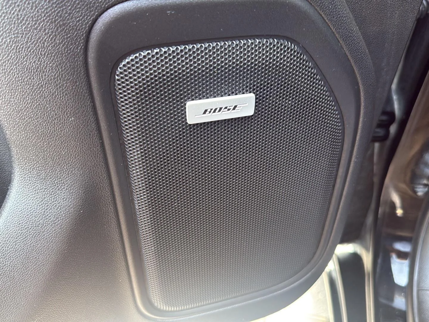 Used 2021 BLACK Chevrolet LT Trail Boss image 15