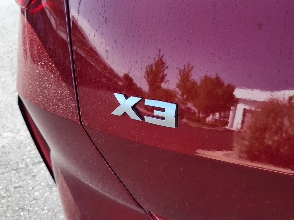 New 2026 Vegas Red Metallic BMW M50 xDrive image 20