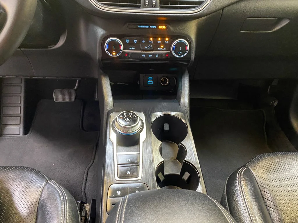 Used 2022 White Ford SEL image 42