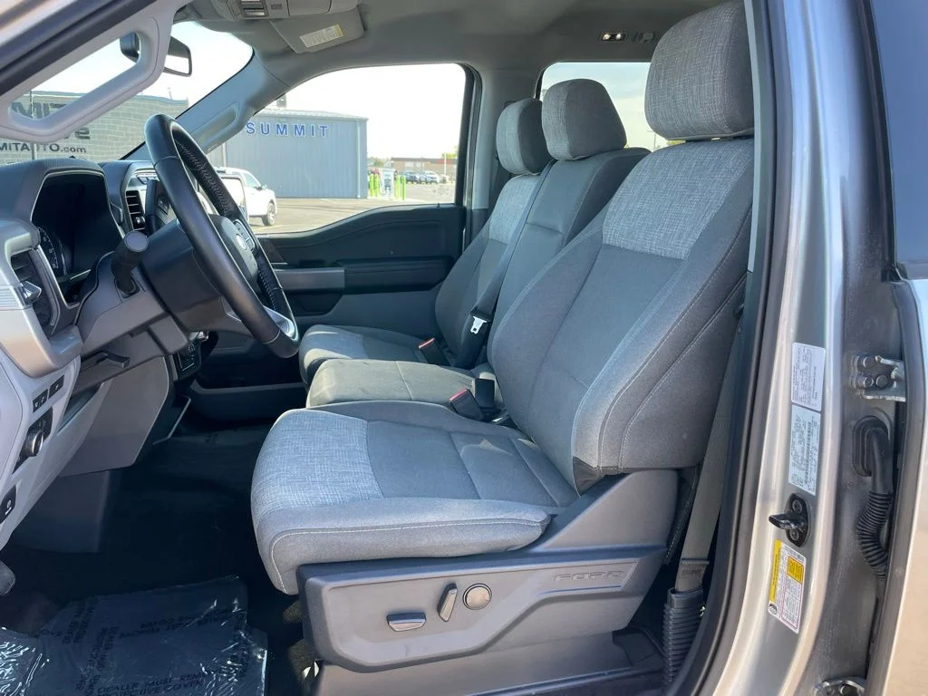 Used 2022 Silver Ford XLT image 8