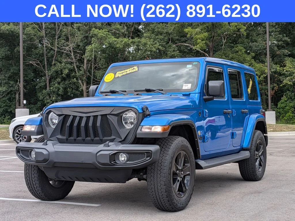 Used 2021 Blue Jeep Unlimited Sahara Altitude image 3