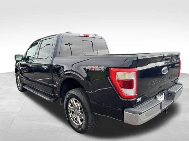 Used 2021 Blue Ford Lariat image 5