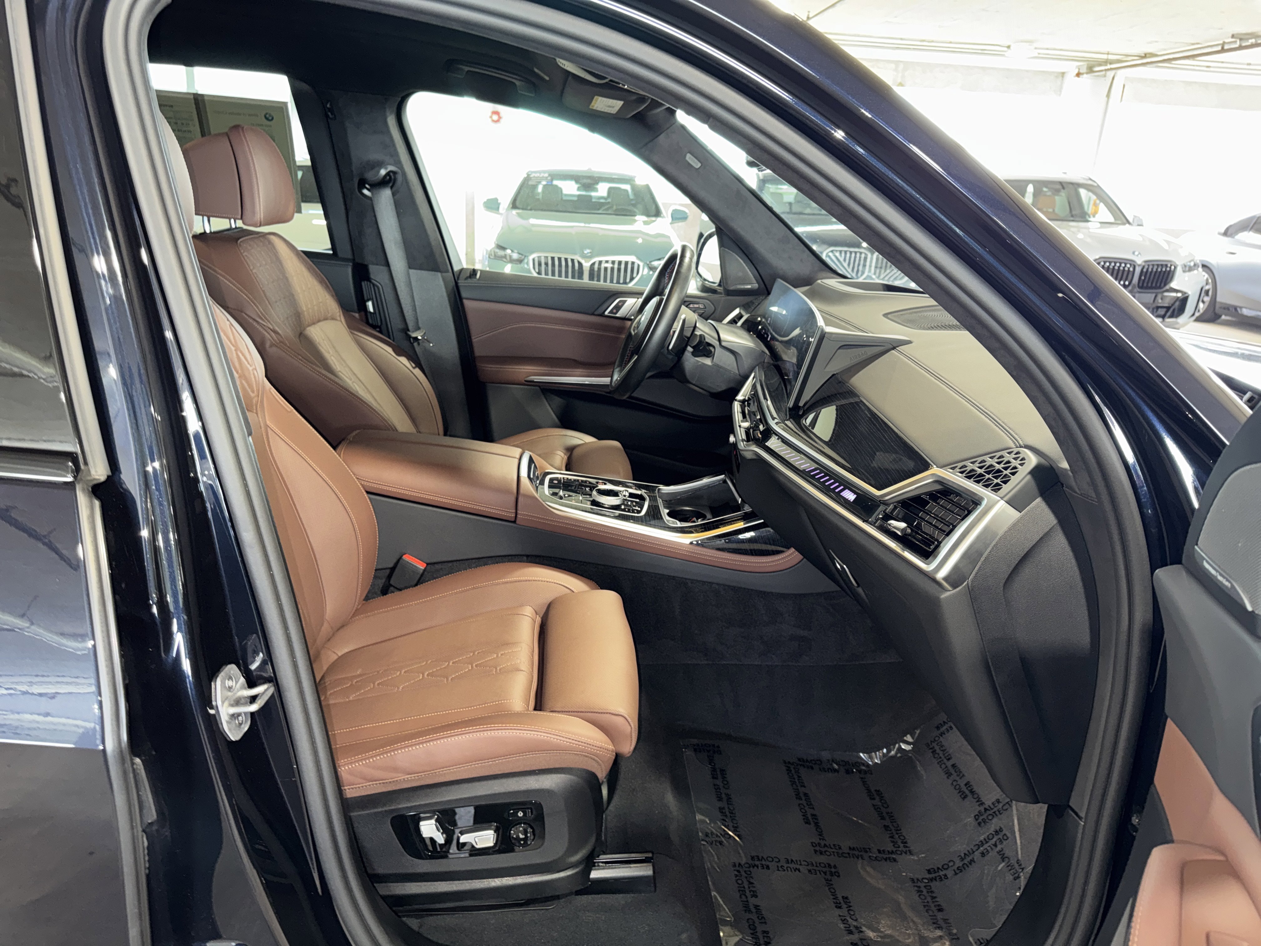 Used 2026 Carbon Black Metallic BMW M60i image 10