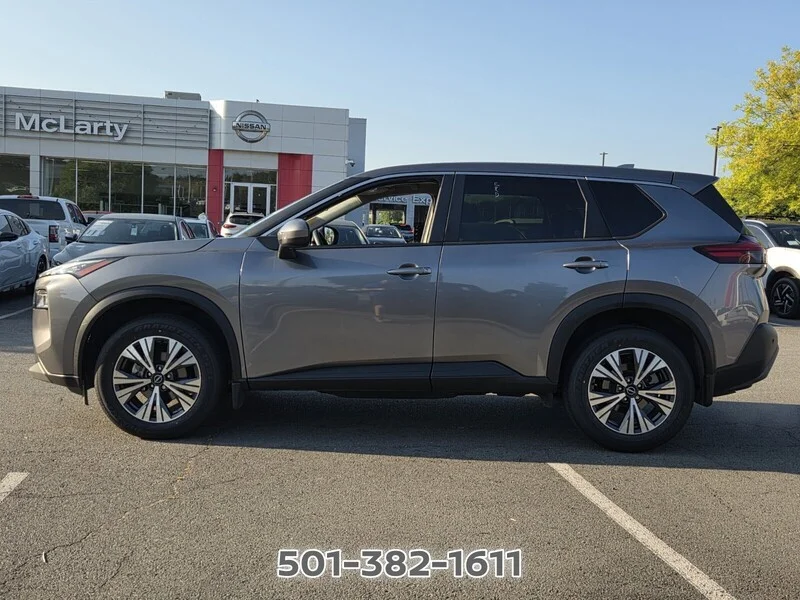 Used 2023 Gun Metallic NISSAN FWD SV image 2