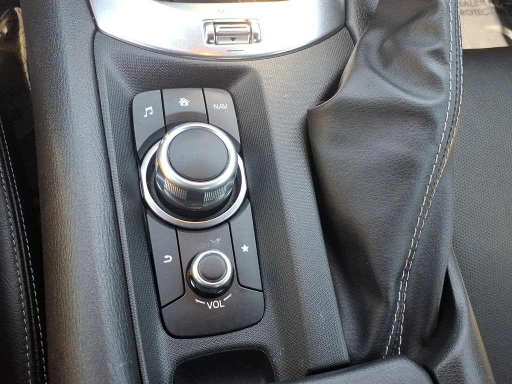 2022 Mazda MX-5 Miata RF Grand Touring - Photo 13