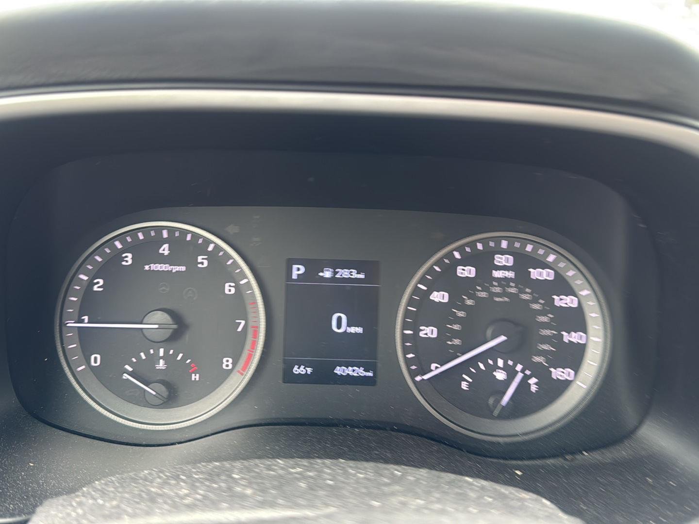 Used 2021 Winter White Hyundai Value image 8