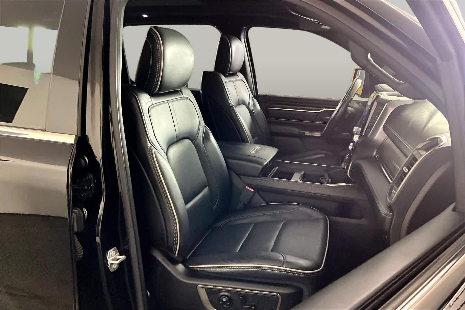 Used 2020 Diamond Black Crystal Pearlcoat Ram Limited image 8