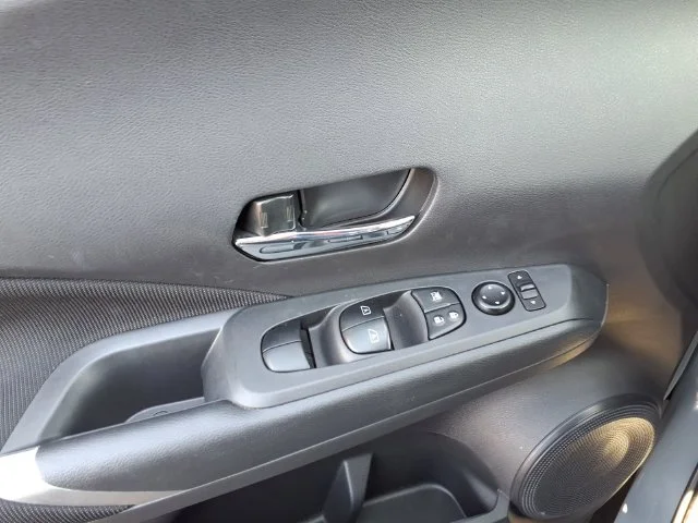 Used 2024 Gray Nissan SV image 15