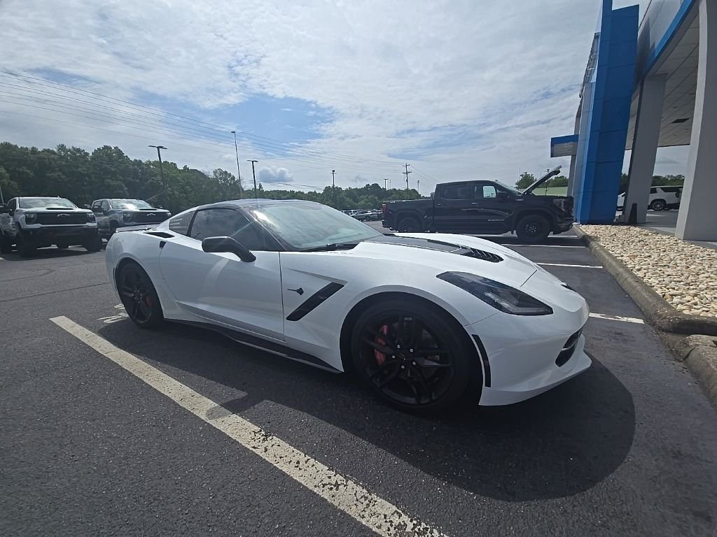 Used 2016 White Chevrolet Stingray Z51 image 5