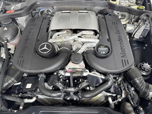 Used 2016 White Mercedes-Benz G 550 image 9