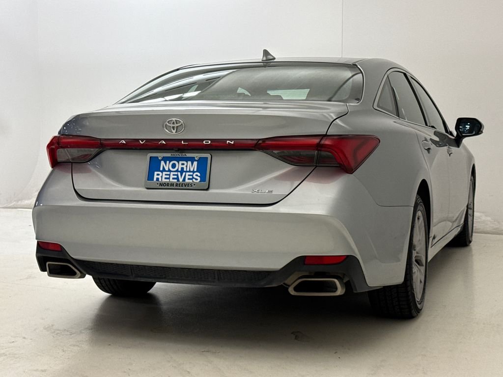 Used 2020 Celestial Silver Metallic Toyota XLE image 9