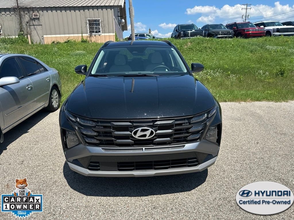 Certified Used 2025 Black Hyundai SEL image 6