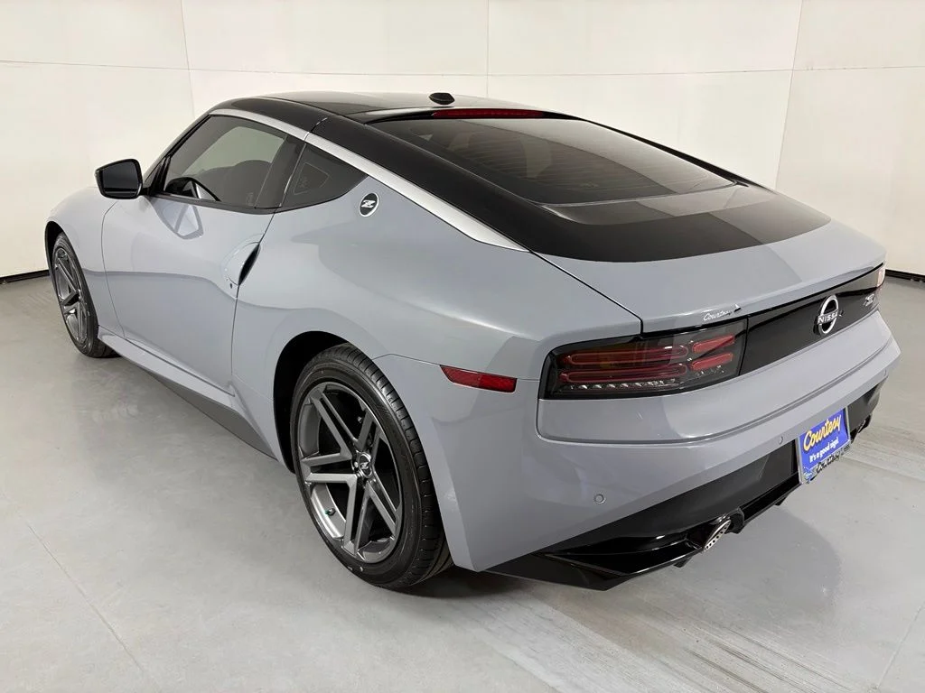 New 2026 Gray Nissan Sport image 6
