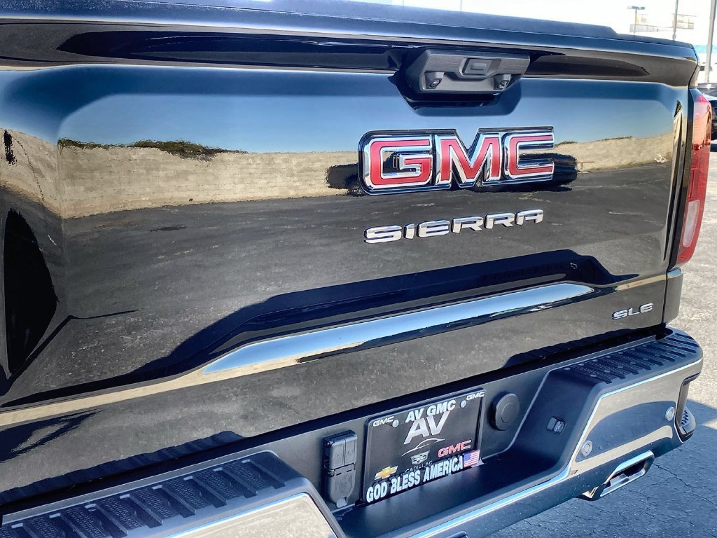 2026 GMC Sierra 1500 SLE - Photo 38