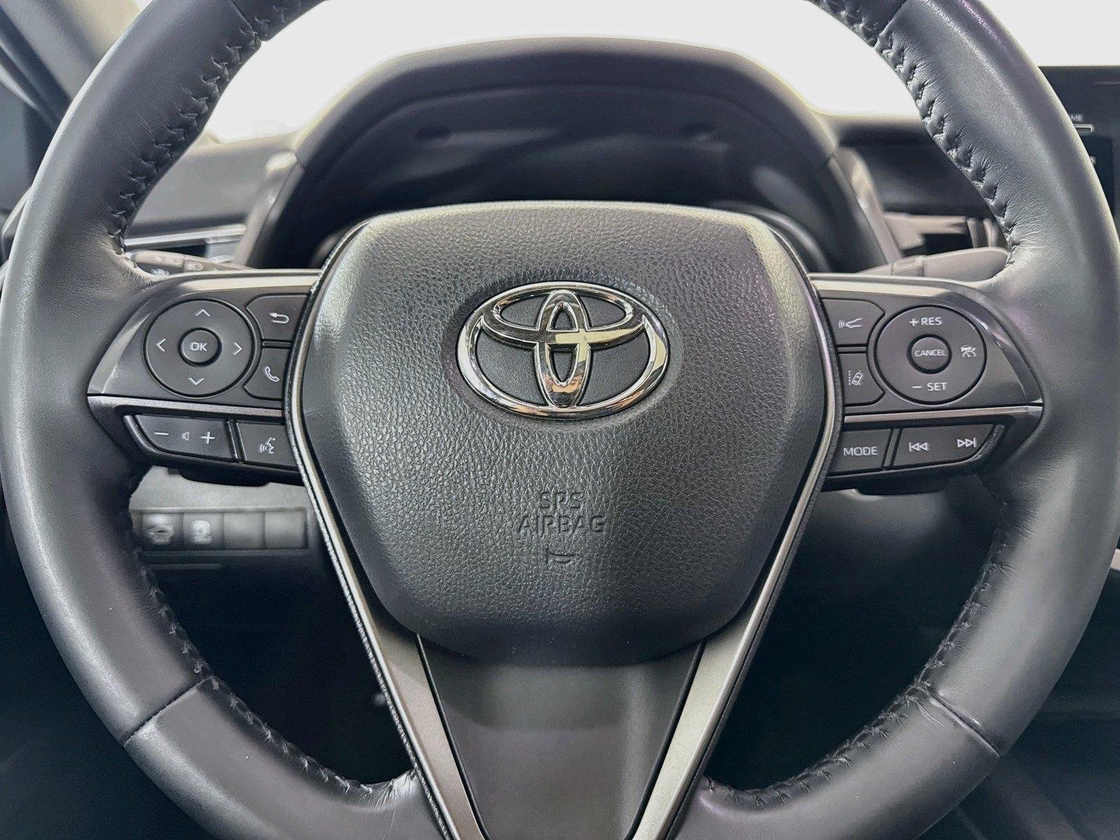 Used 2022 Ice Edge Toyota SE image 15