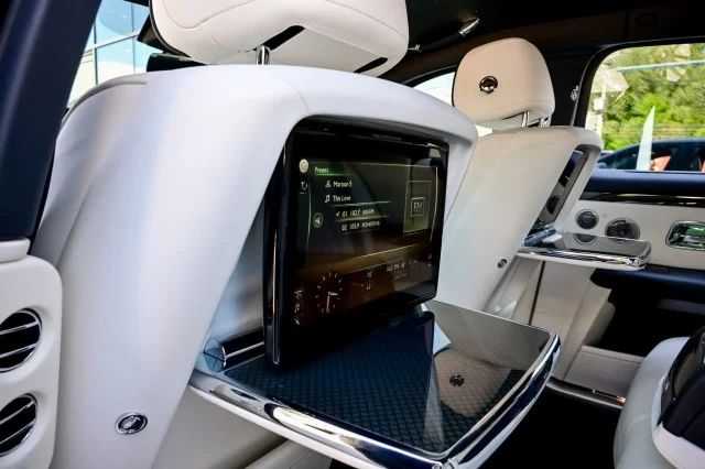 Used 2023 Tempest Grey Rolls-Royce Ghost Black Badge | Ultra-Rare Specification | Over $448,000 Ori image 27