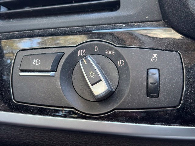 Used 2017 Black BMW xDrive28i image 26