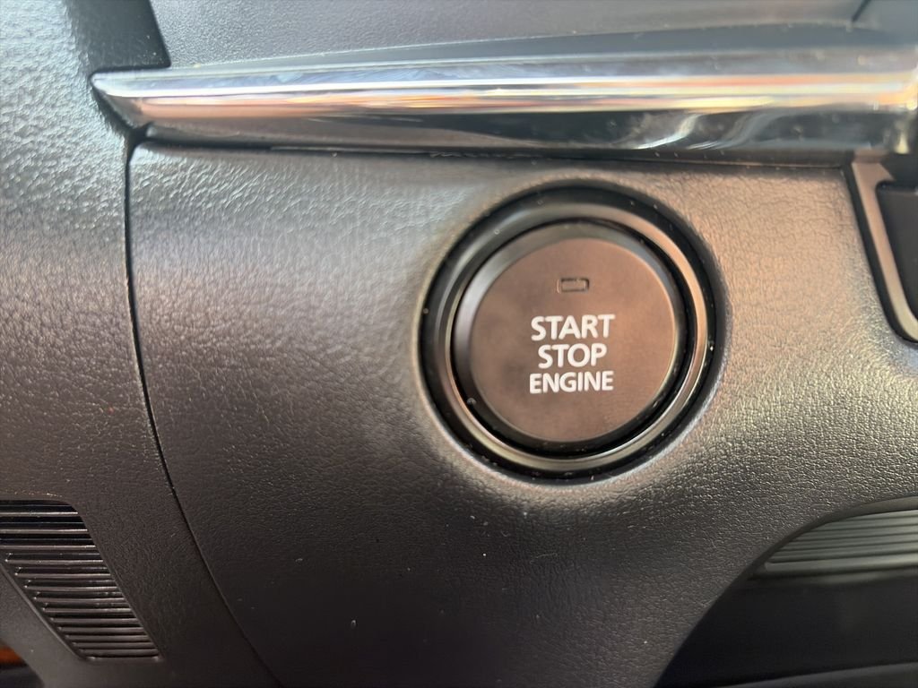 Used 2021 Blue Mazda Premium image 27