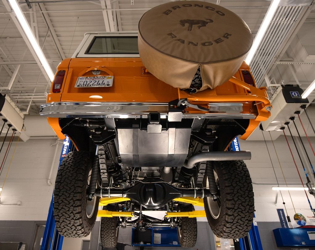 Used 1974 Orange Ford Ranger image 98