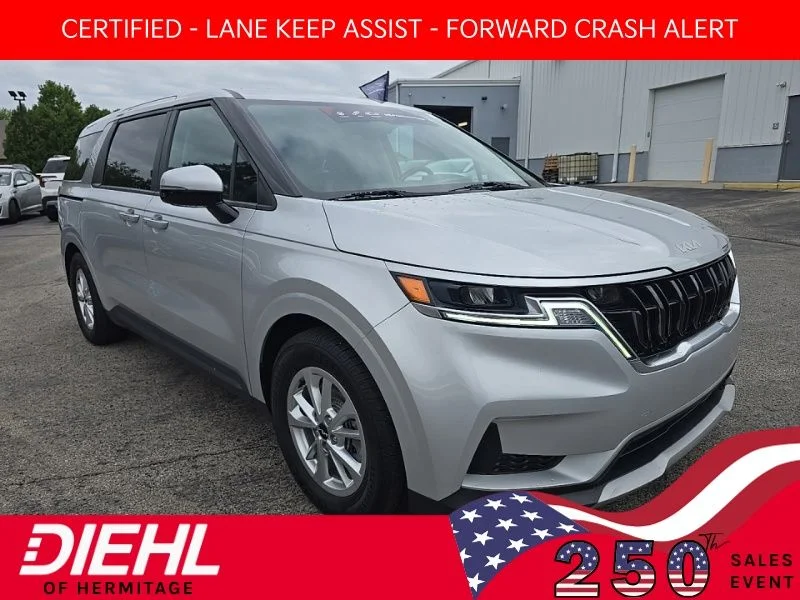 Used 2022 Silver Kia LXS image 1