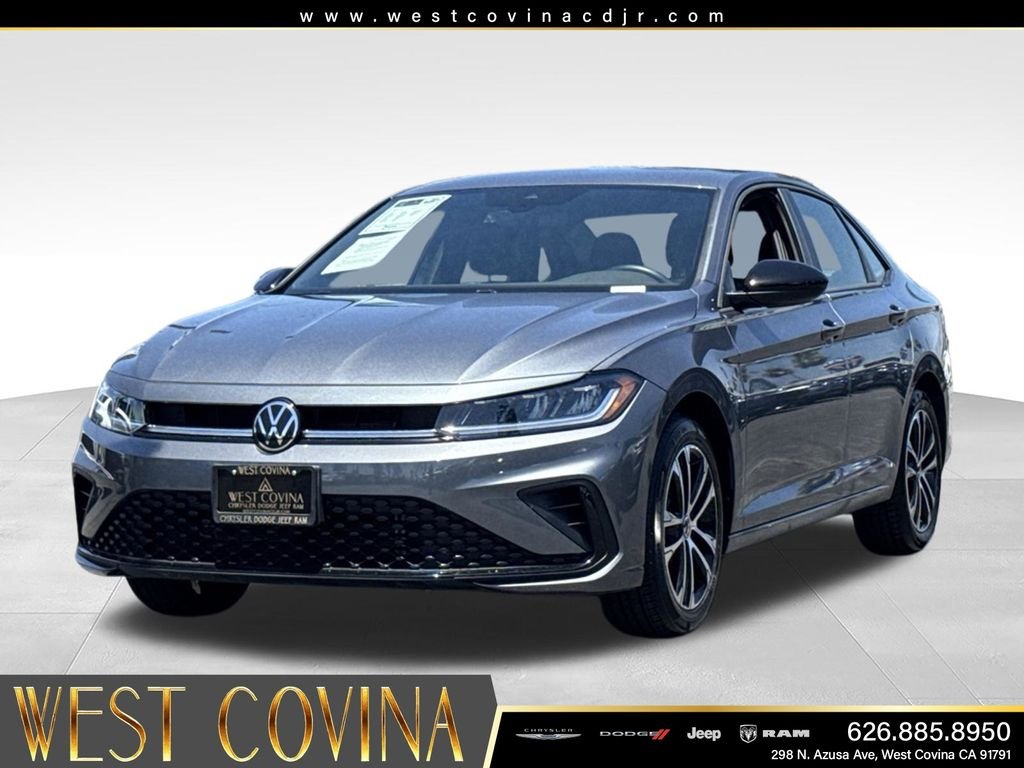 Used 2025 Gray Volkswagen 1.5T Sport image 4